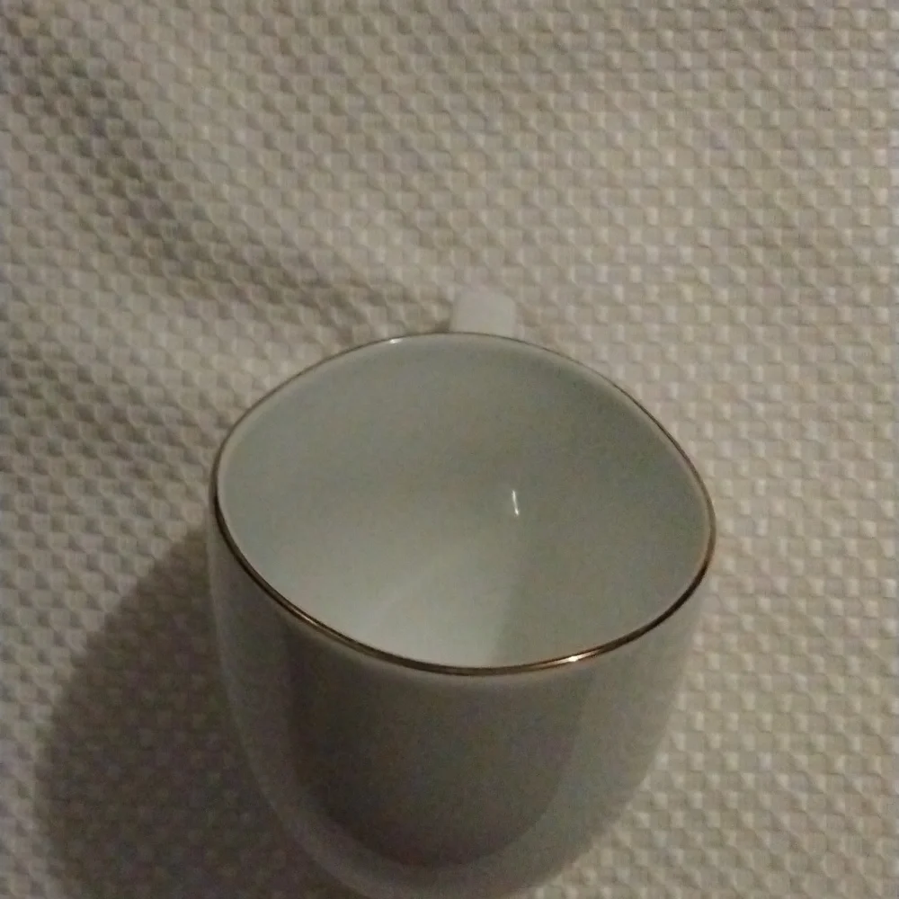 West Elm 3 mug color & gold